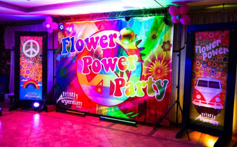 Flower Power Party – kolory i klimat Dzieci Kwiatów na evencie firmowym