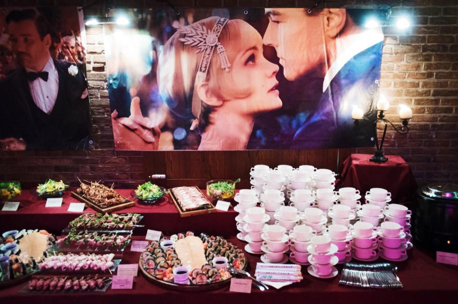 catering na imprezie tematycznej, impreza w stylu gatsby