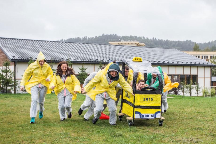 wyścig szalonch konstruktorów, pomysł na integrację, team building