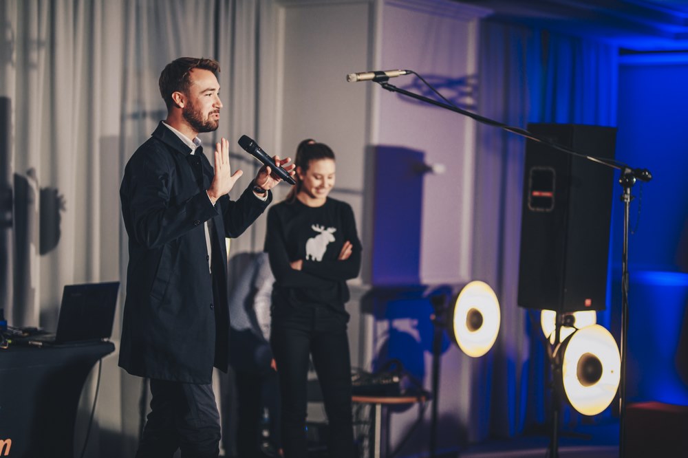 agencja eventowa, konferansjer na konferencji