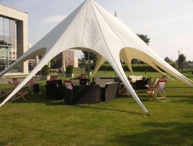 Piknik firmowy Wrocław – Haston City Hotel, Strefa Zielona z namiotem