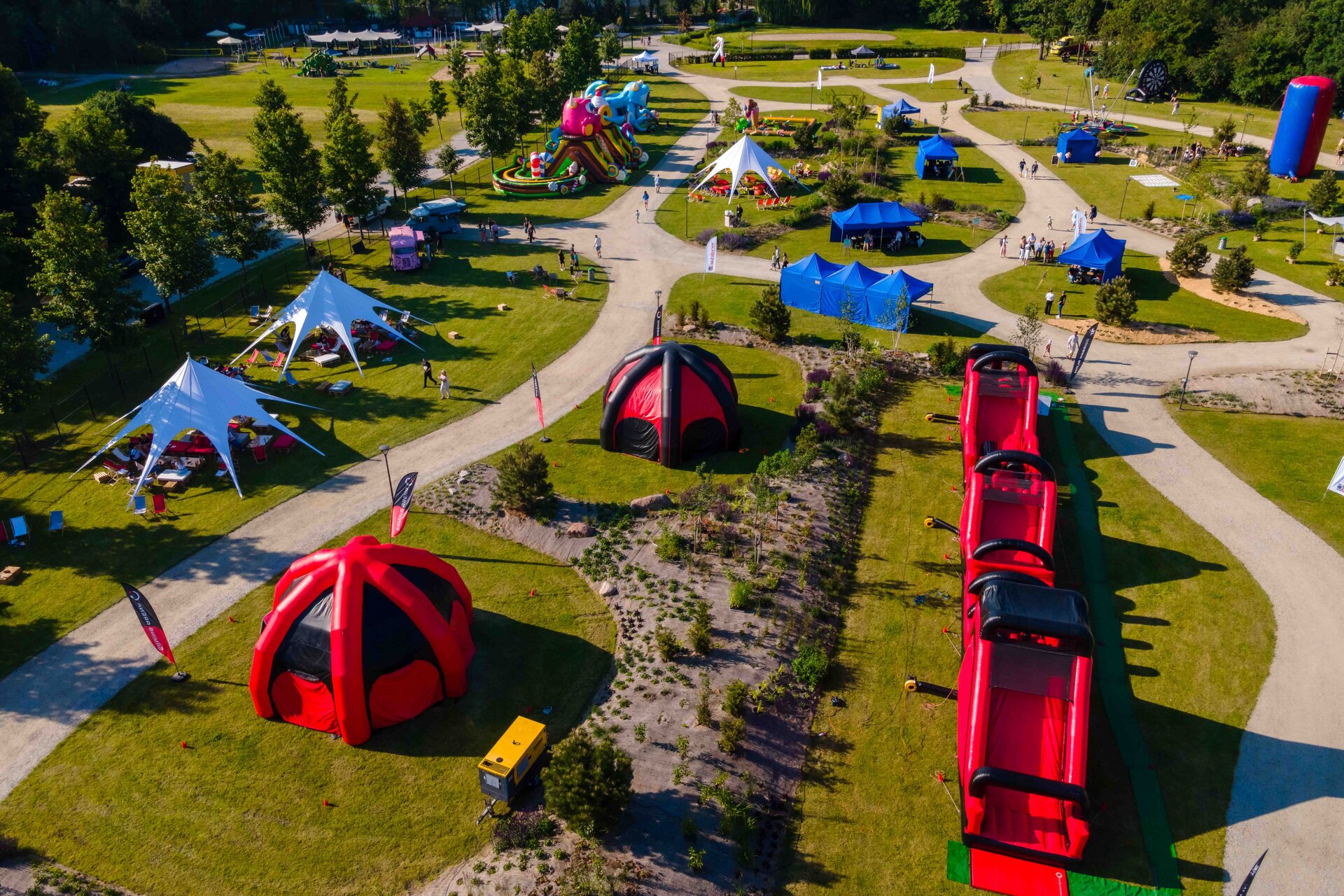 Piknik rodzinny na Zamku Topacz – strefy tematyczne i atrakcje