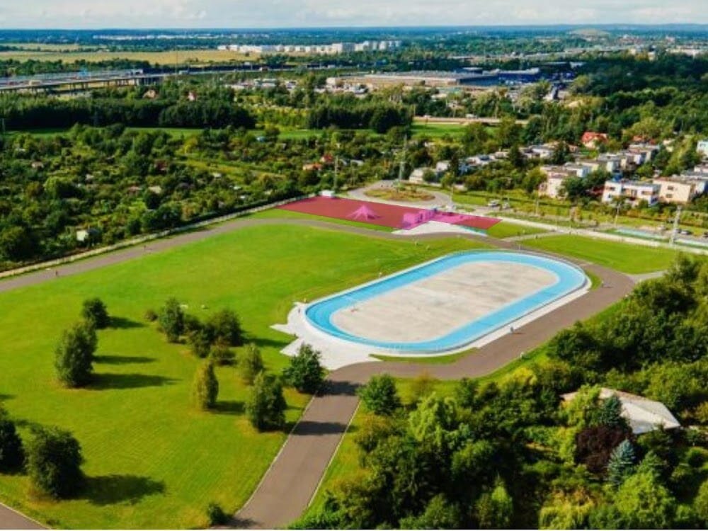 Piknik firmowy Tor Wrotkarski Wrocław – atrakcja sportowa i przestrzeń plenerowa